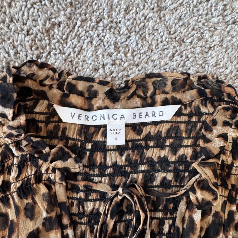 VERONICA BEARD Animal Print Jaz Leopard Print Silk Blouse EUC - Picture 4 of 9